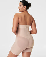 SPANXsculpt™ TotalContour High-Waisted Mid-Thigh Short