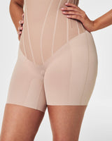 SPANXsculpt™ TotalContour High-Waisted Mid-Thigh Short