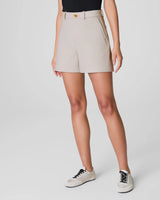 SPANXsupersmooth™ Stretch Twill Short, 5" - Bone