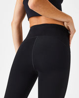 SPANXshape™ Booty Boost® 7/8 Leggings - Very Black