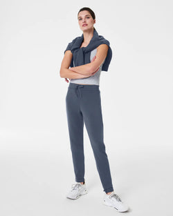 SPANX AirEssentials® Tapered Pant - Dark Storm