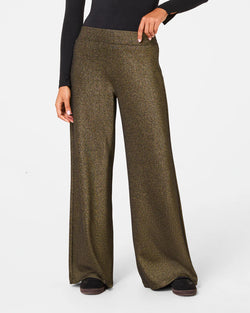 SPANX® AirEssentials Wide Leg Pant - Very Black/Gold Shimmer