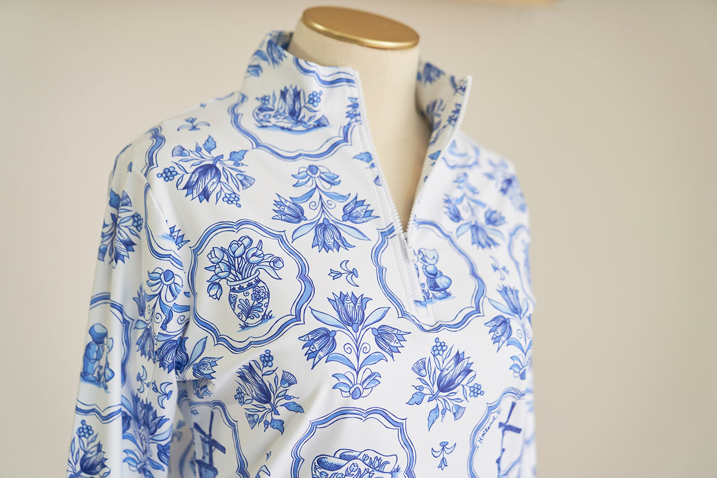 The Ava Quarter Zip - Delft Blue